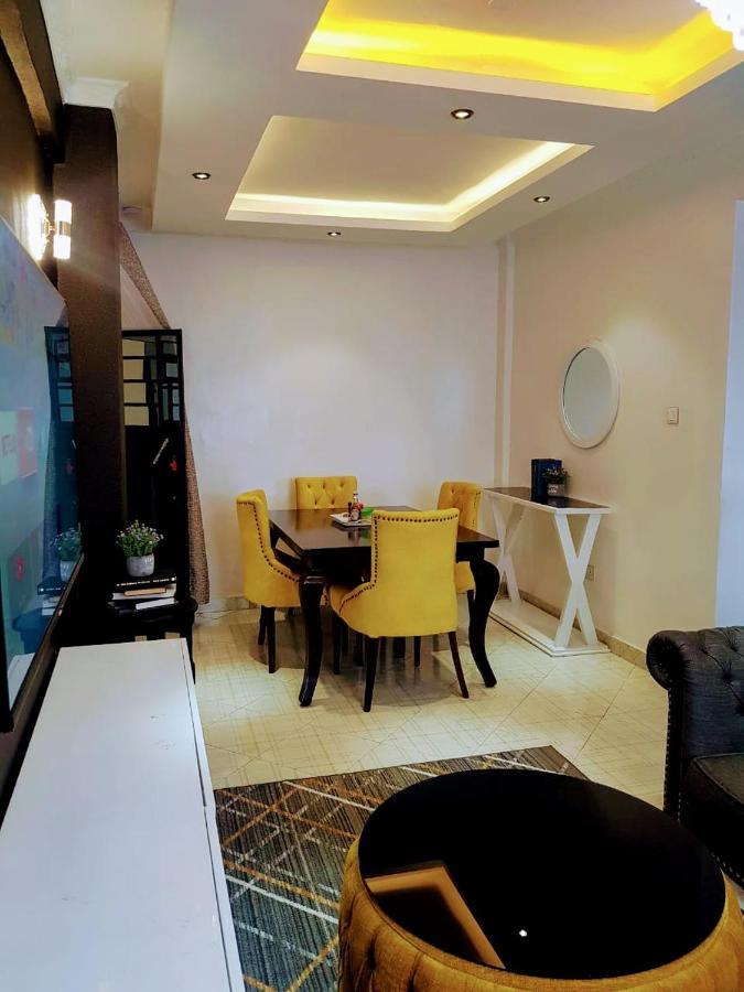 Sandalwood Suites Nakuru - Studios & One Bedroom Suites Dış mekan fotoğraf