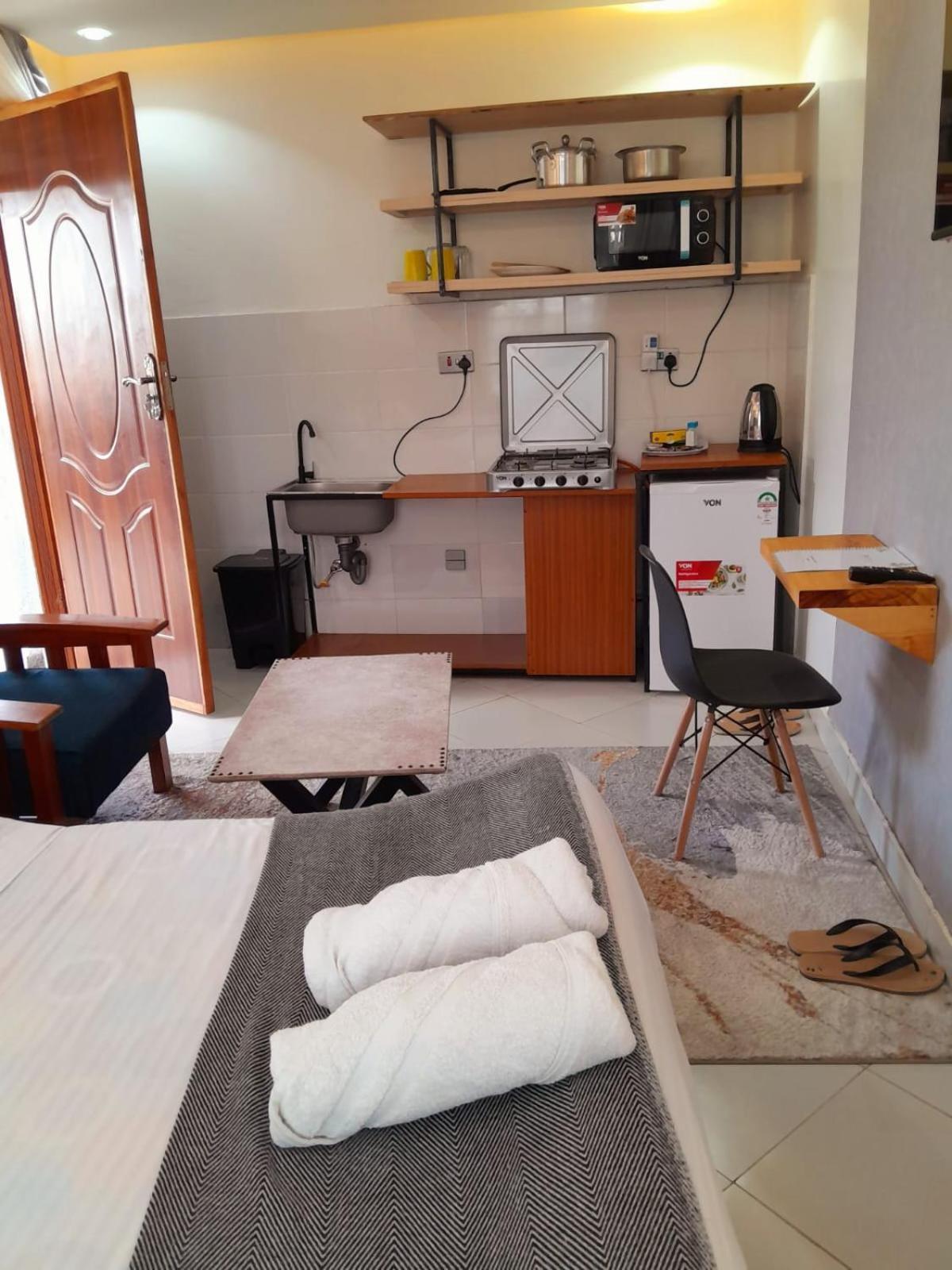 Sandalwood Suites Nakuru - Studios & One Bedroom Suites Dış mekan fotoğraf