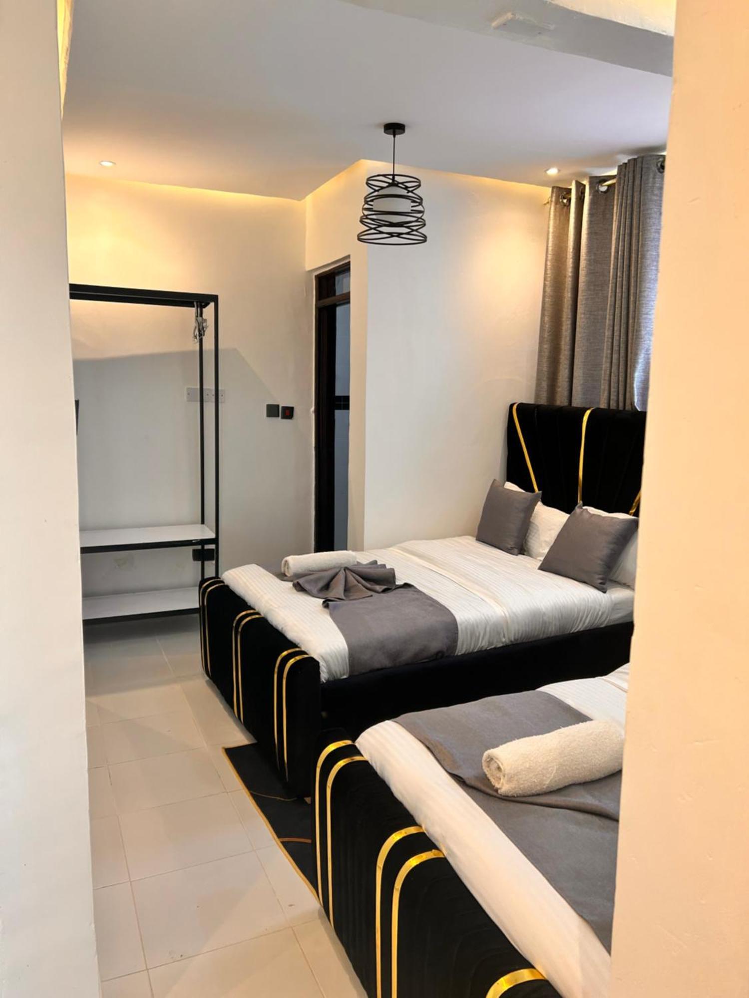 Sandalwood Suites Nakuru - Studios & One Bedroom Suites Dış mekan fotoğraf